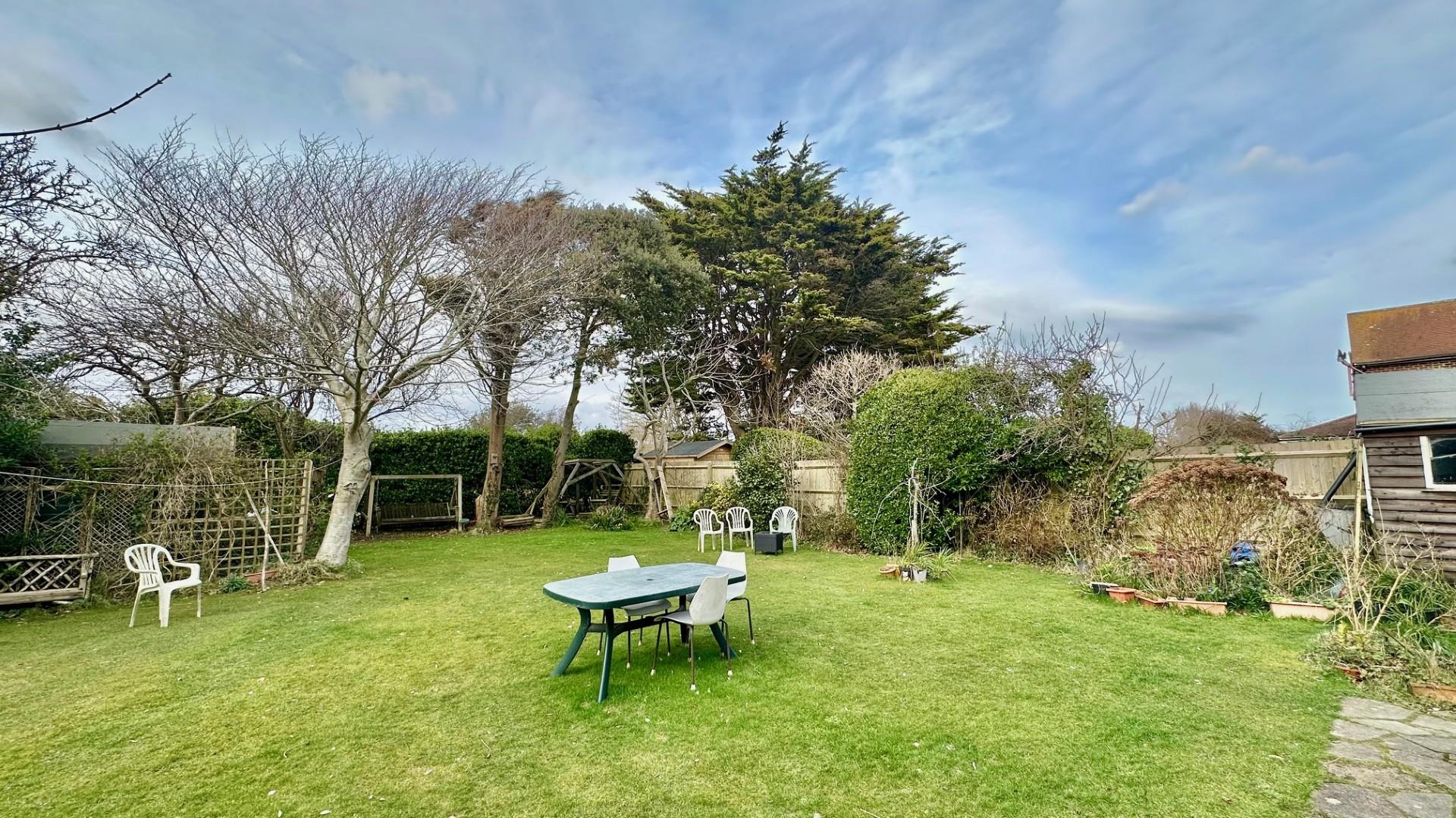 Cooden Drive, Cooden, Bexhill-On-Sea